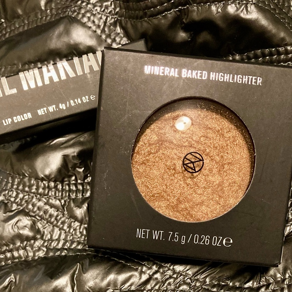 IL MAKIAGE Baked Highlighter
